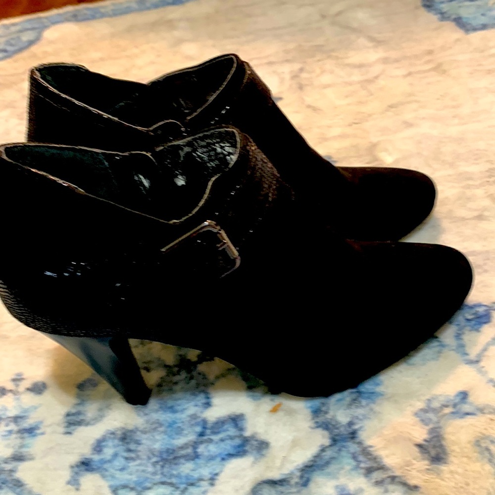 Alfani suede Black short boots NEVER WORN